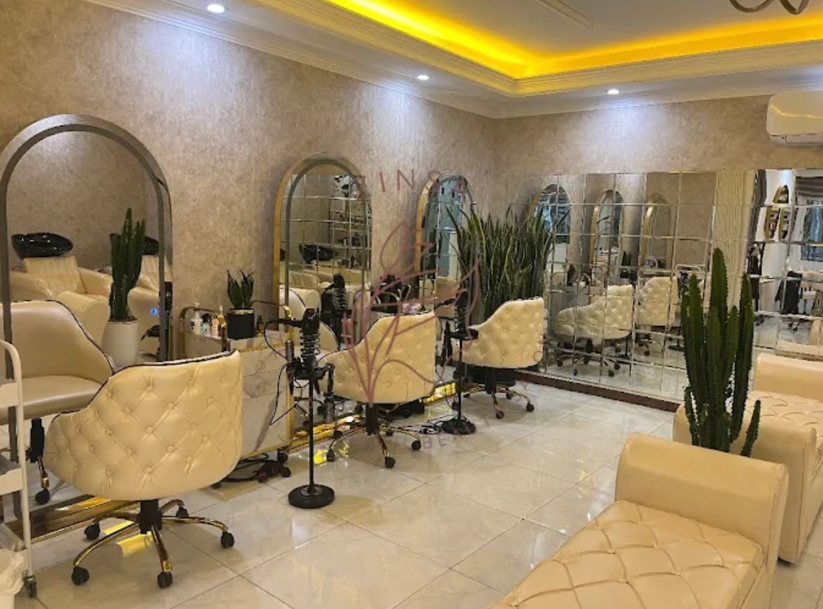سالن میکاپ