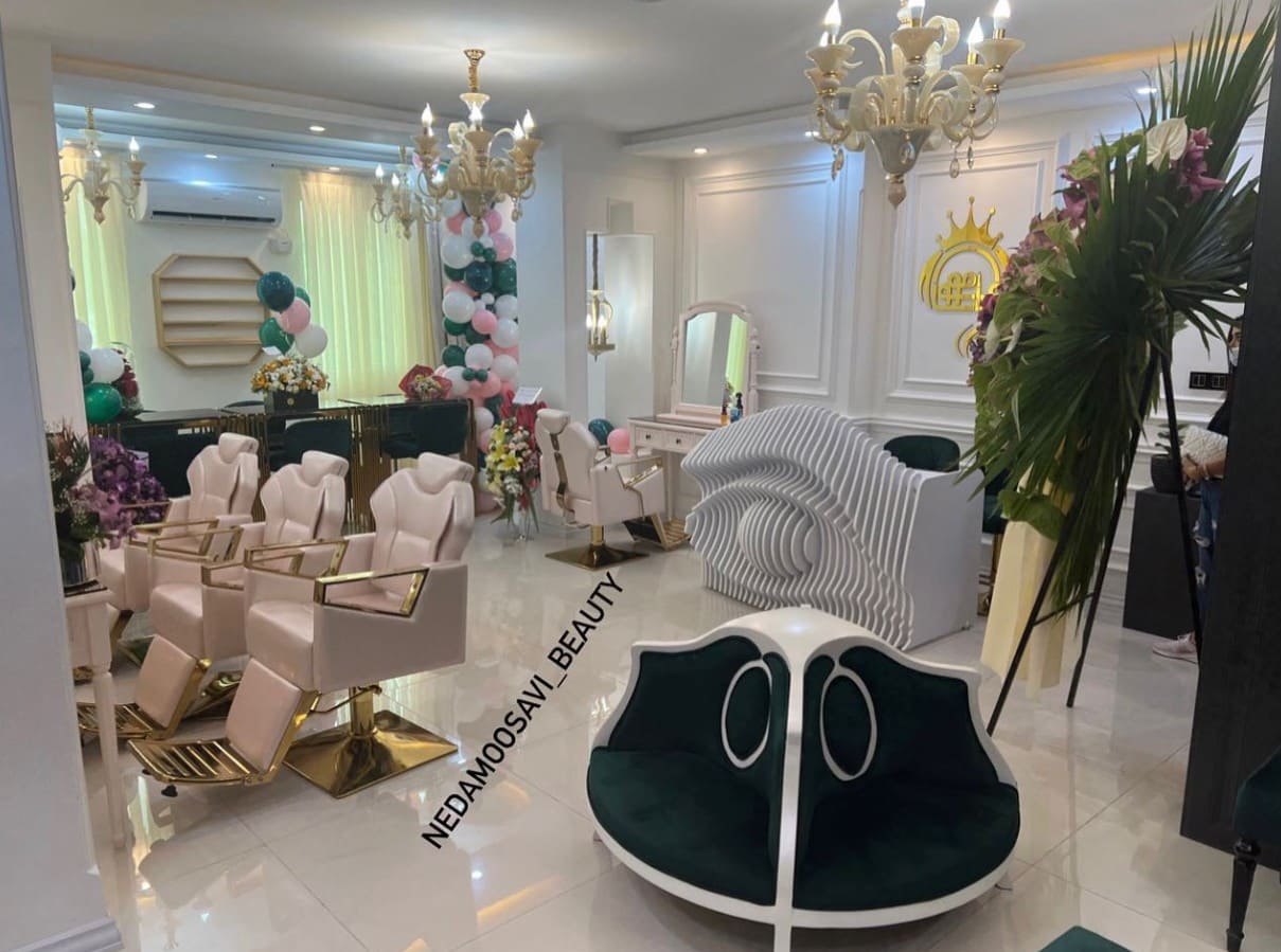 نمای داخل سالن ندا موسوی