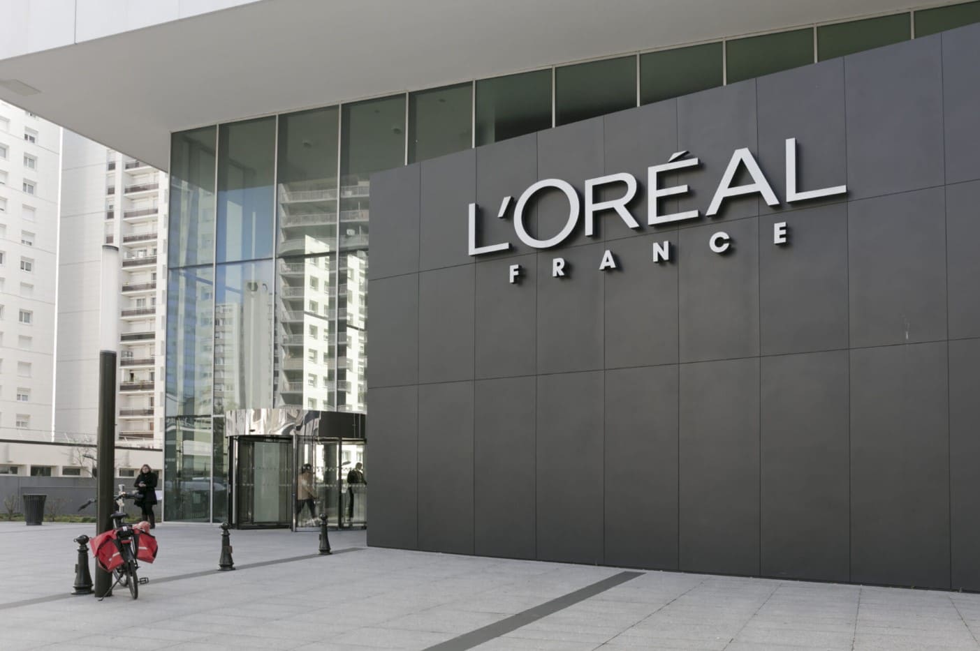 معرفی برند آرایشی و بهداشتی لورئال - L'Oréal