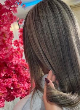 سالن زیبایی چهره‌ آرا در نازی آباد