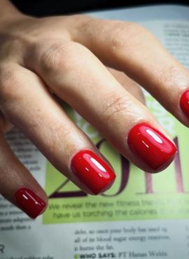 نمونه کار کاشت ناخن