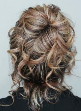 سالن زیبایی نامی در پاسداران