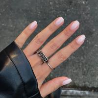 سالن زیبایی الماه در پاسداران - نمونه کار ناخن کروم - 3